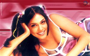 Isha Koppikar